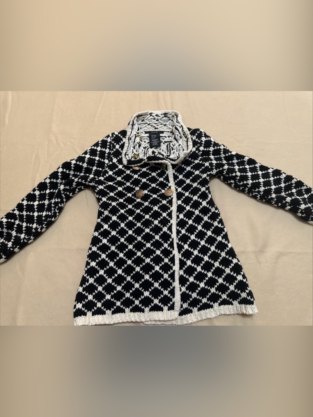 Tahari Girls Size 4 Black White Knit Sweater Dress Gold Buttons